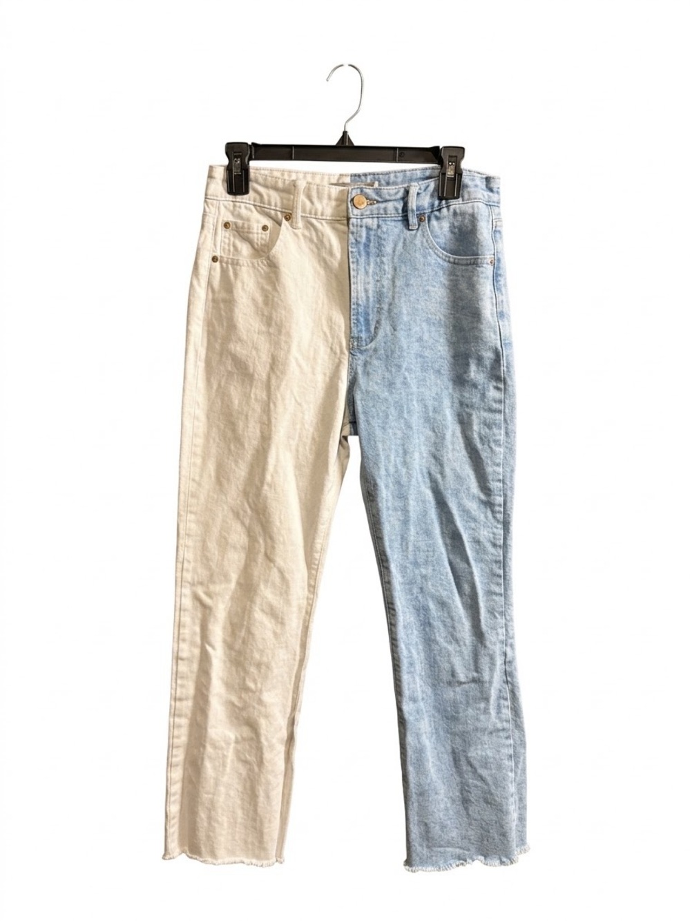 TRACTR/ Two-Tone / Light Blue Women’s Jeans/ 27” / inseam 27.5”/ callout